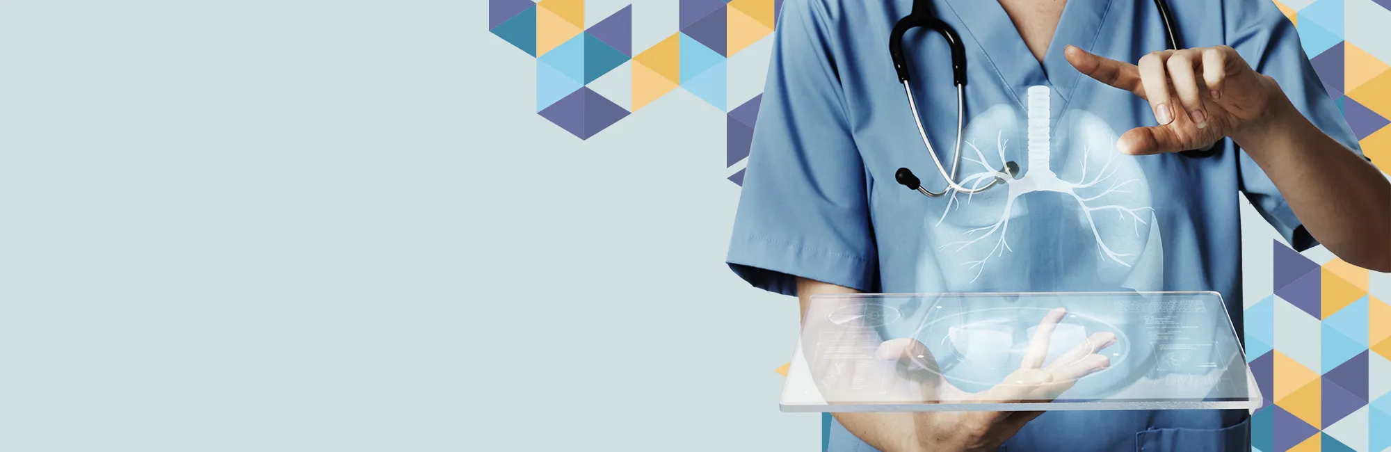 Médecin avec une tablette