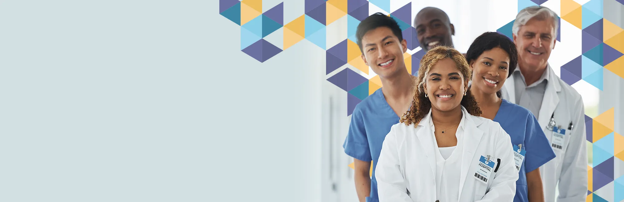 un groupe de médecins